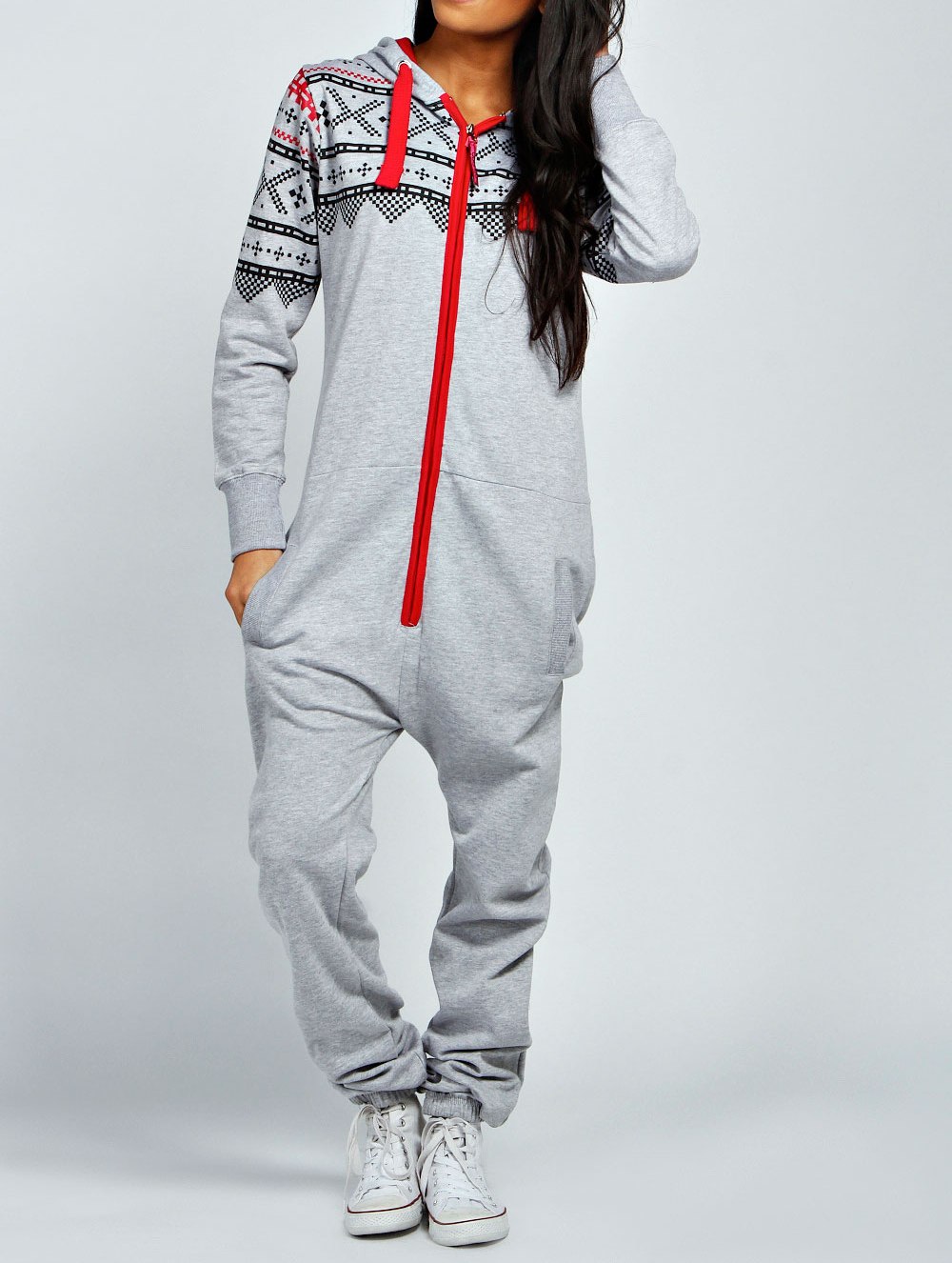 Vyriški kombinezonai ir moteriški kombinezonai internetu