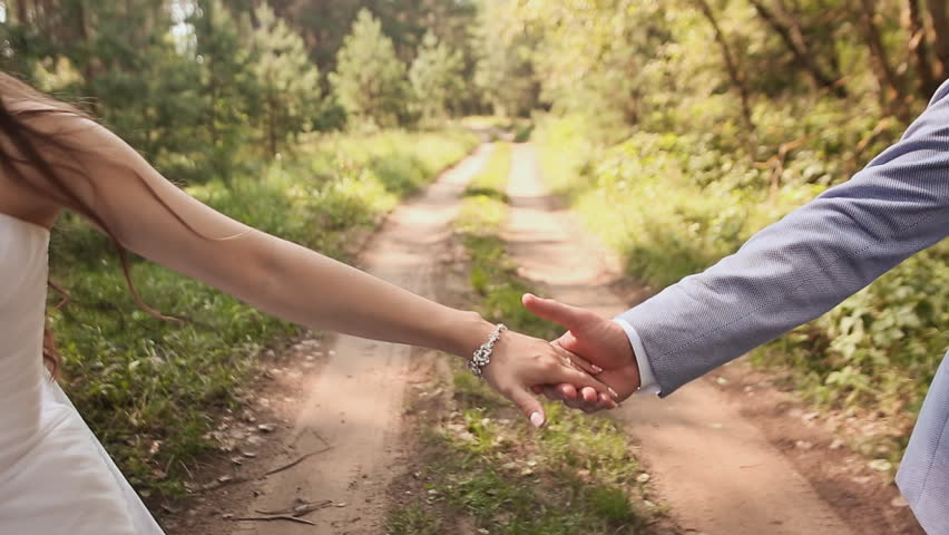 Vestuvinės tendencijos: kokie pokyčiai įvyko?