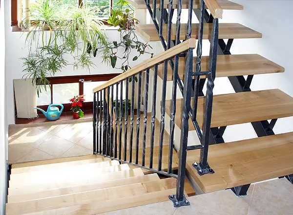 Kombinuoti turėklai: pliusai ir minusai